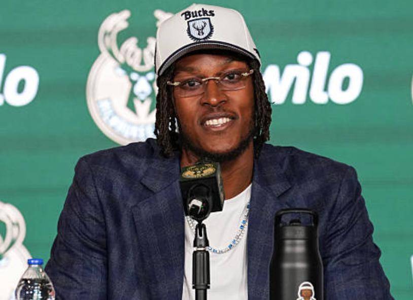 雄鹿球员公开质疑裁判判罚尺度，引争议，销售这样技术很多.